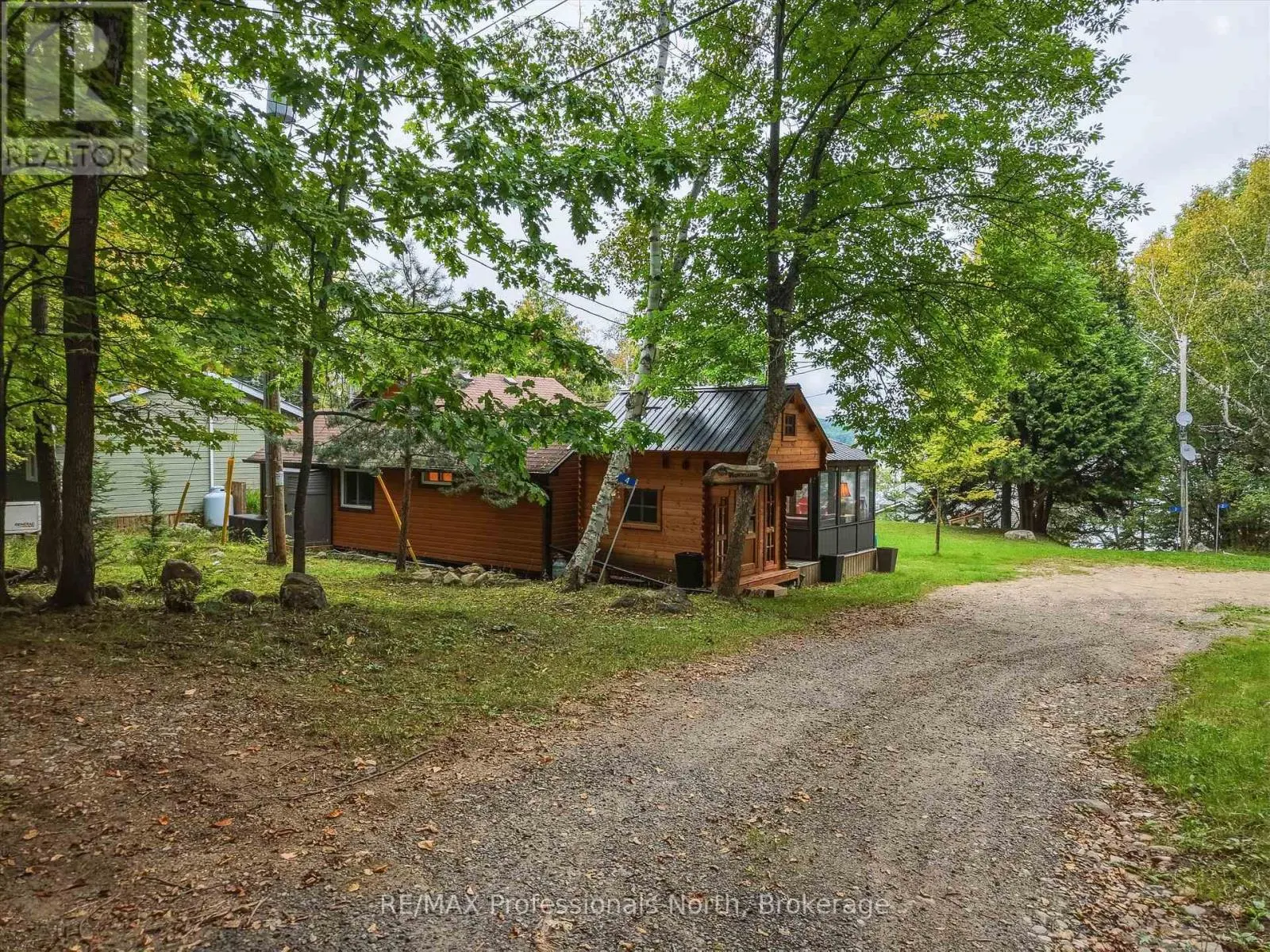 1102 UNIT #4 BIRCHCROFT ROAD