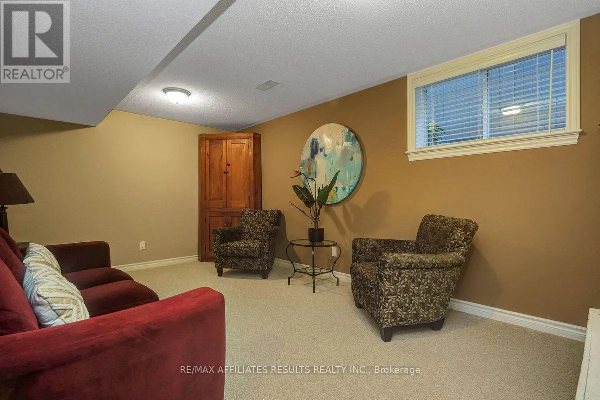 248 BULRUSH CRESCENT
