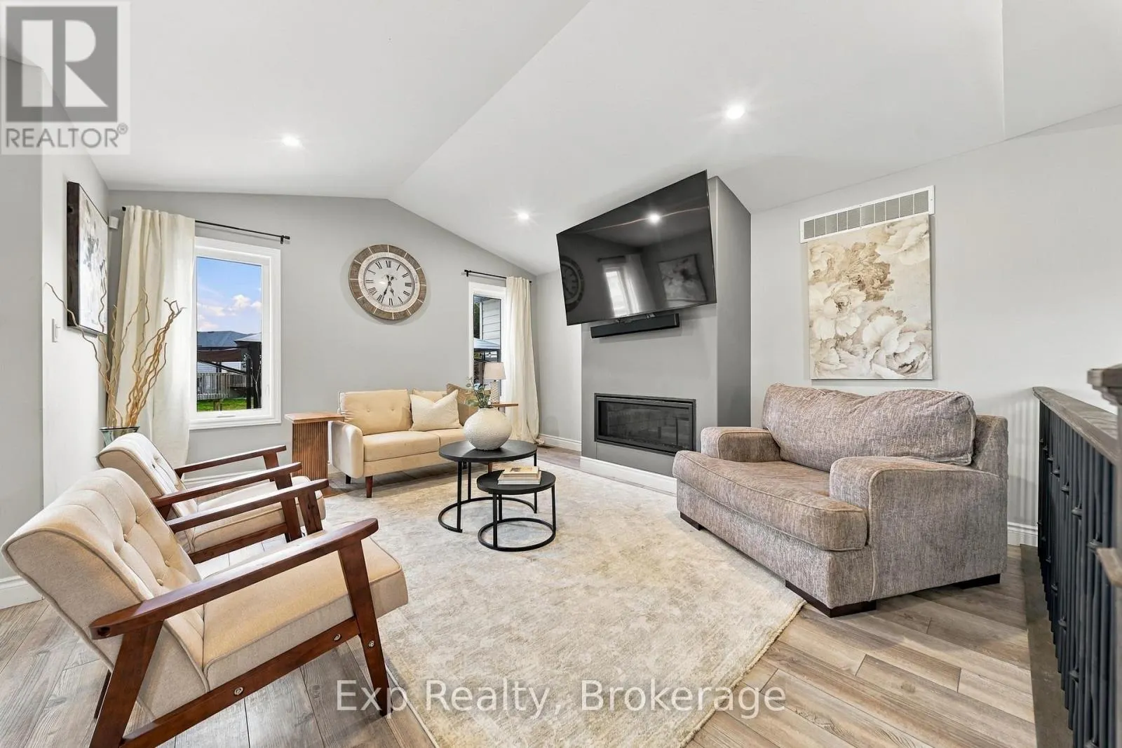 14 LEHTINEN CRESCENT