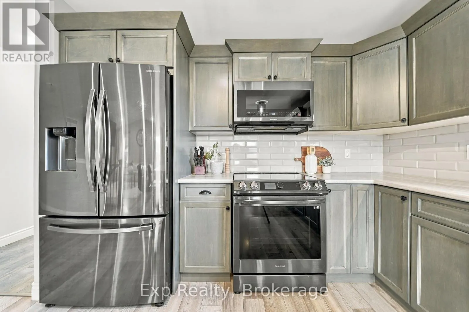 14 LEHTINEN CRESCENT