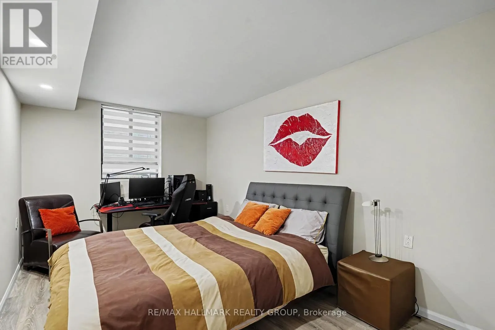 403 - 475 LAURIER AVENUE W