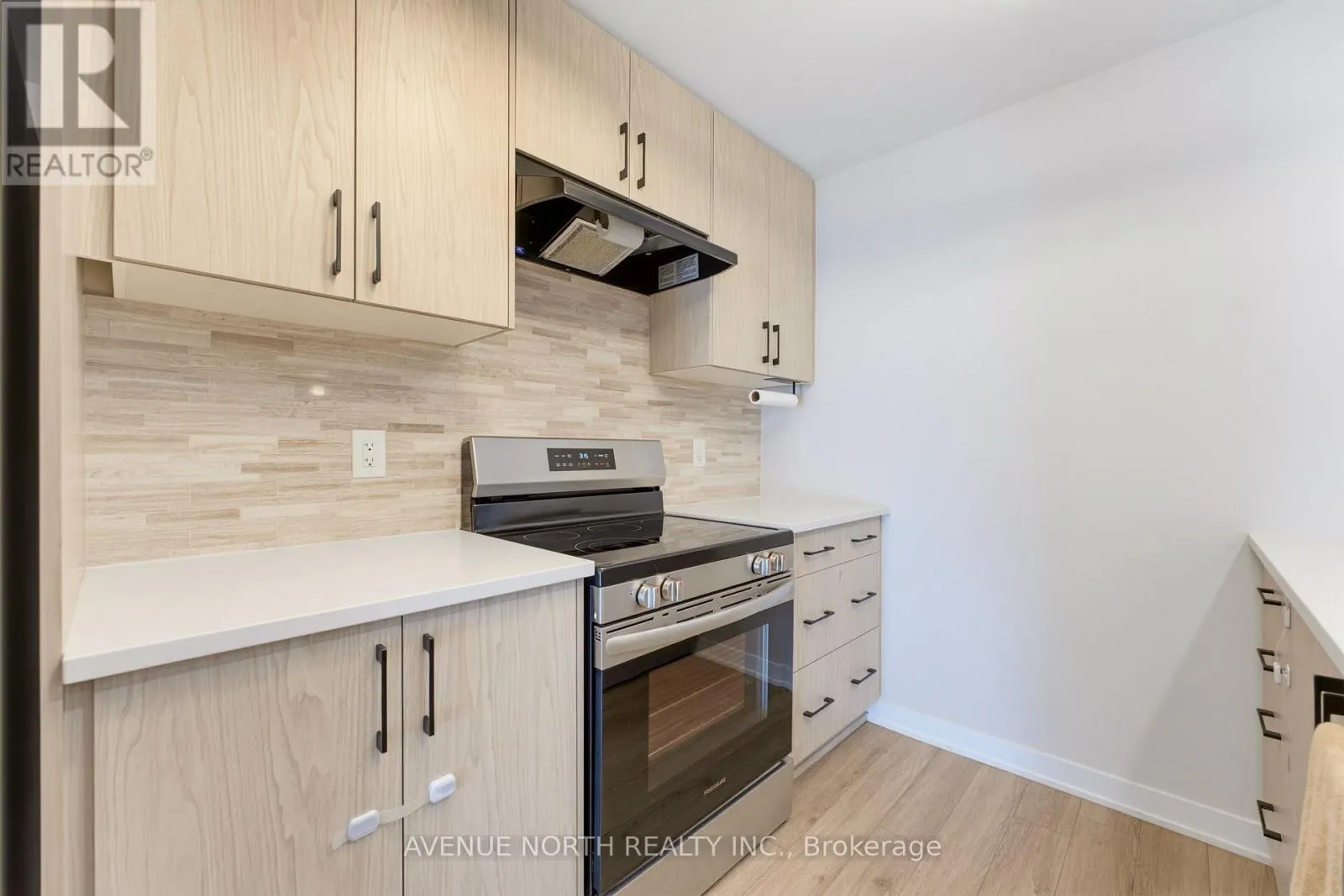 606 PARNIAN PRIVATE