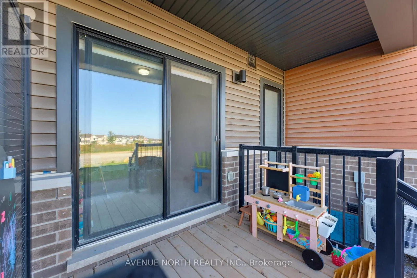 606 PARNIAN PRIVATE
