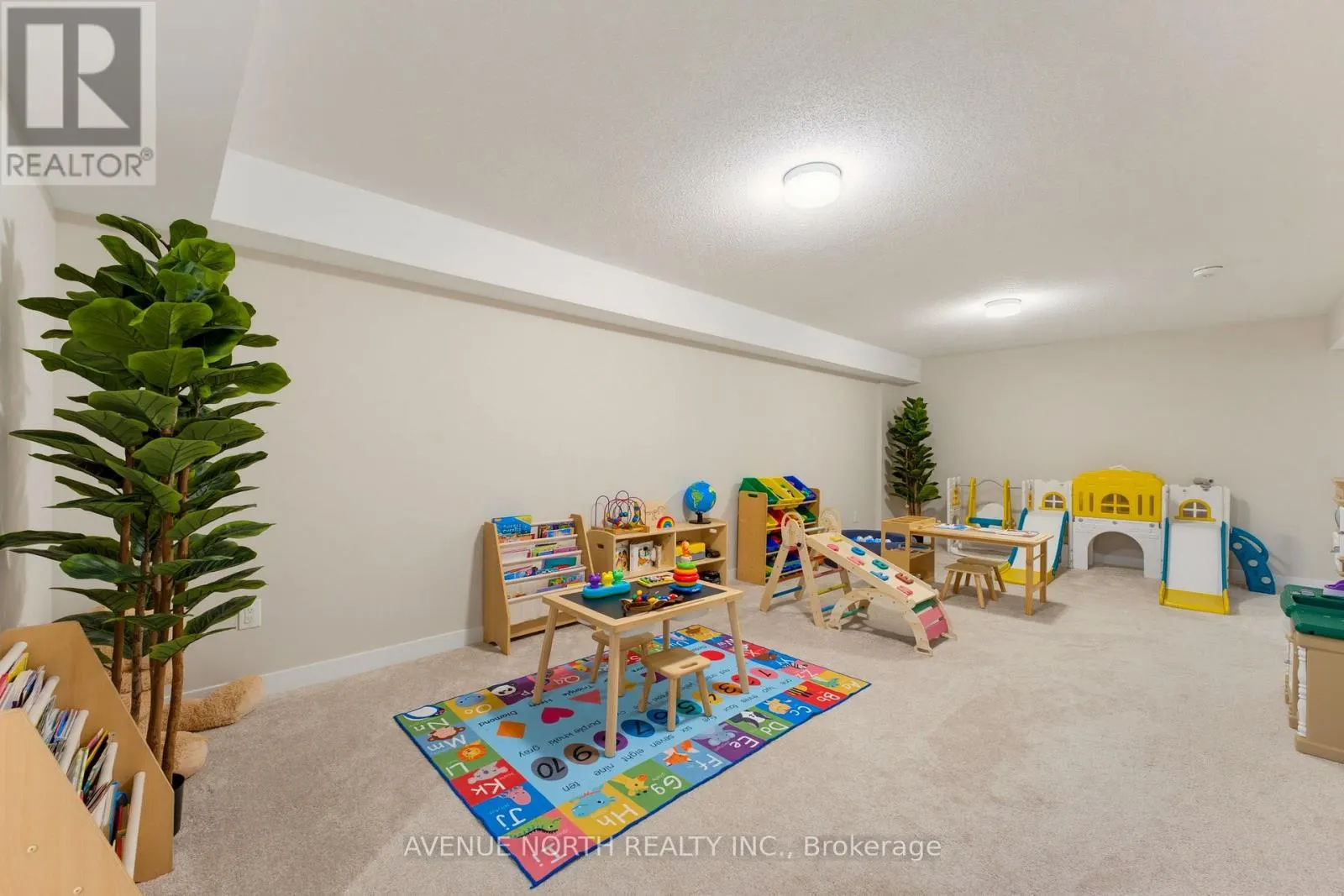 606 PARNIAN PRIVATE