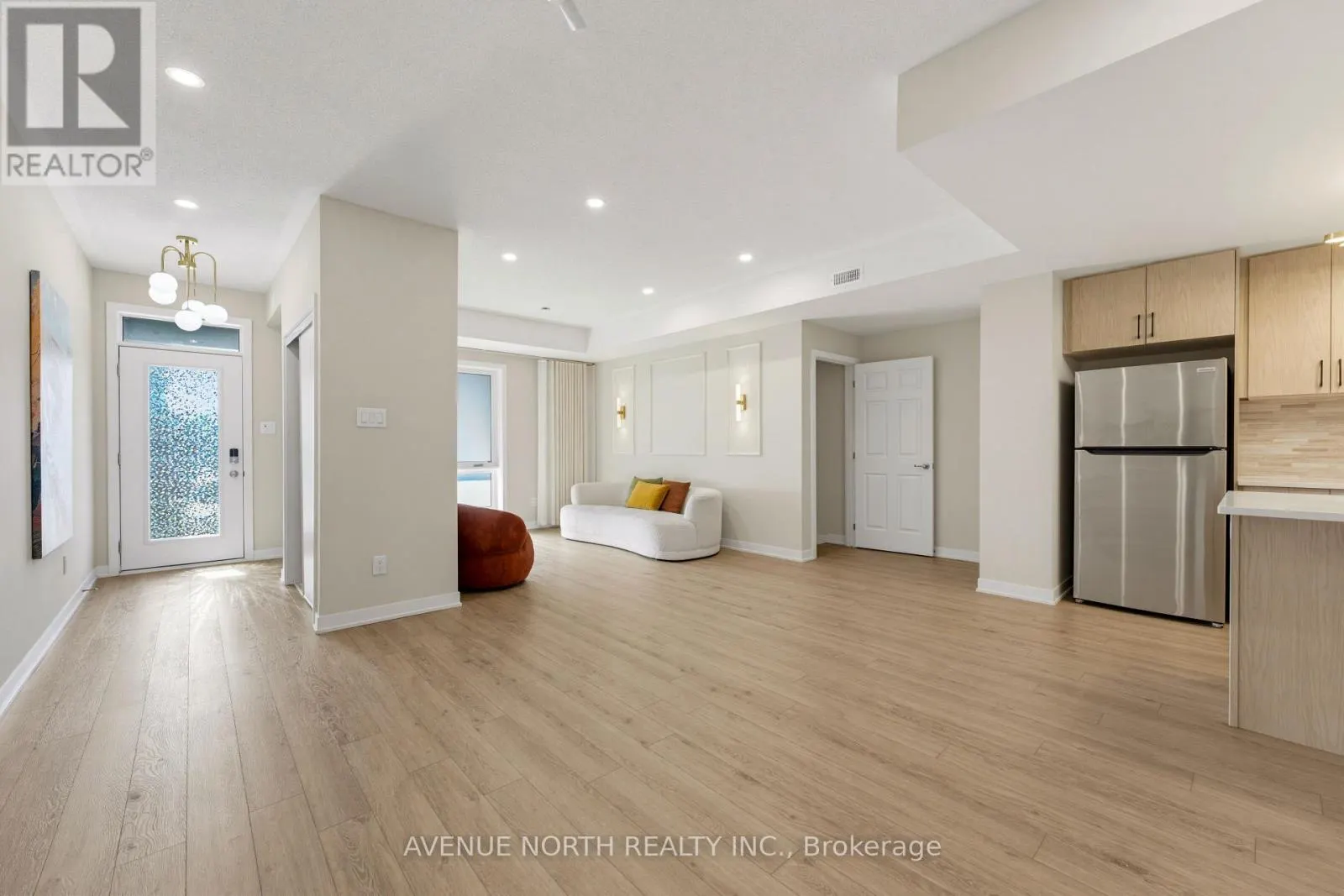 606 PARNIAN PRIVATE