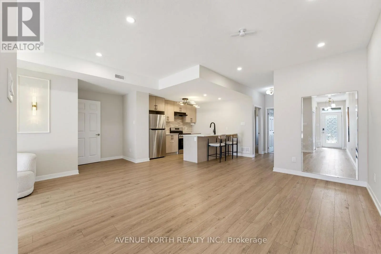 606 PARNIAN PRIVATE