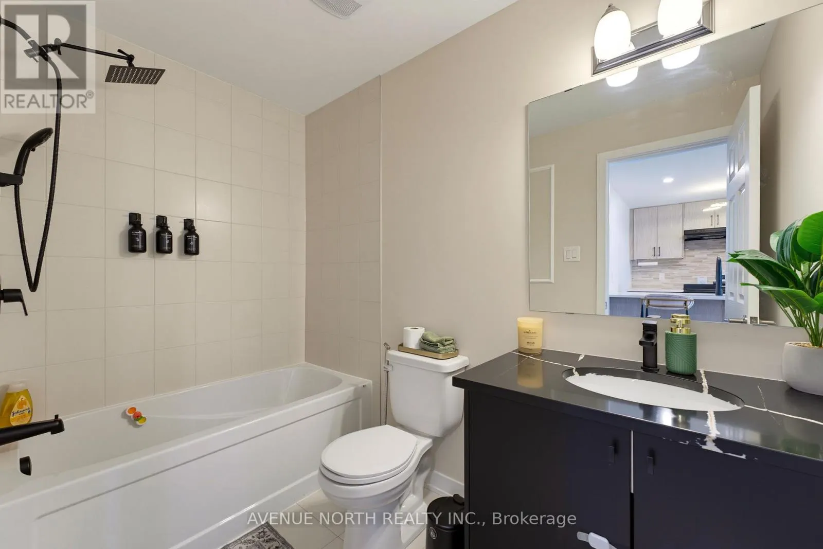 606 PARNIAN PRIVATE