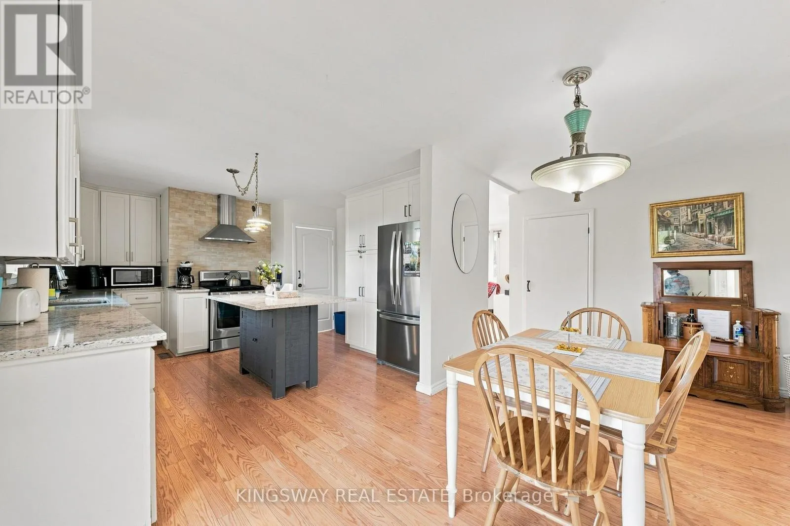 8096 WELLINGTON ROAD 18 ROAD N