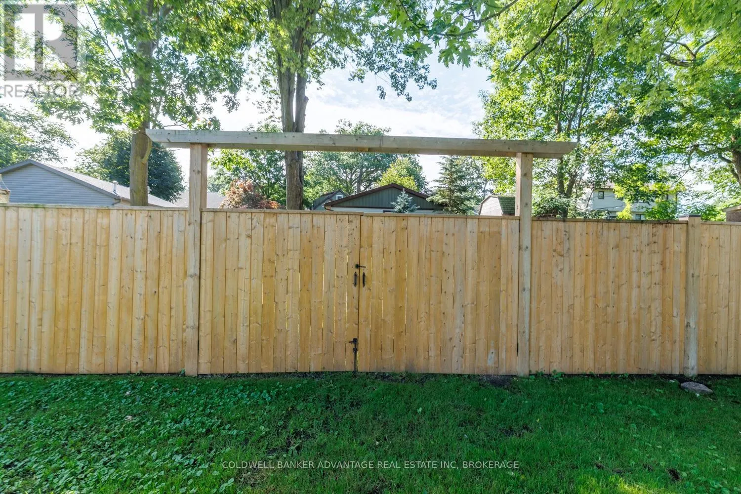 466 SUGARLOAF STREET