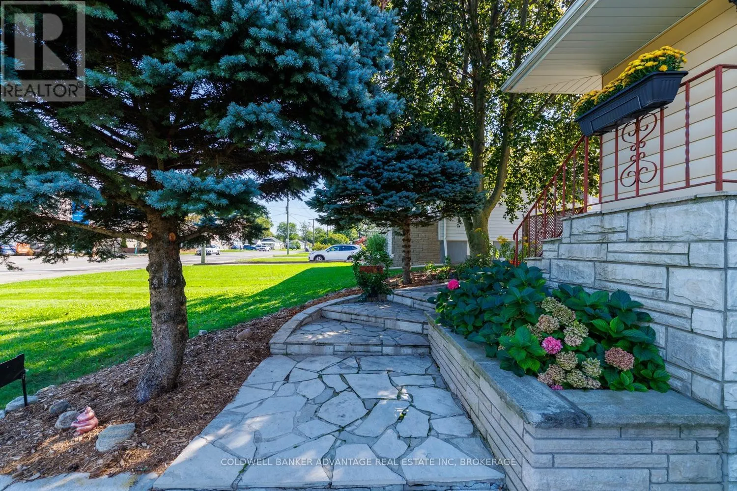 466 SUGARLOAF STREET