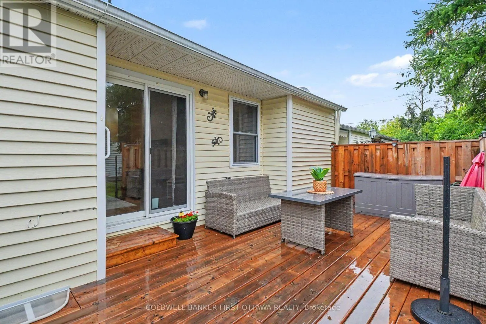 6 BATHURST ROAD