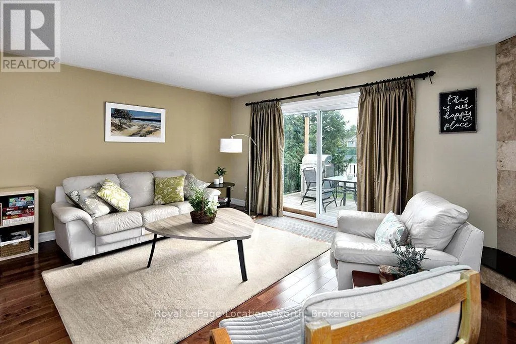 44 - 127 ALFRED STREET W #44