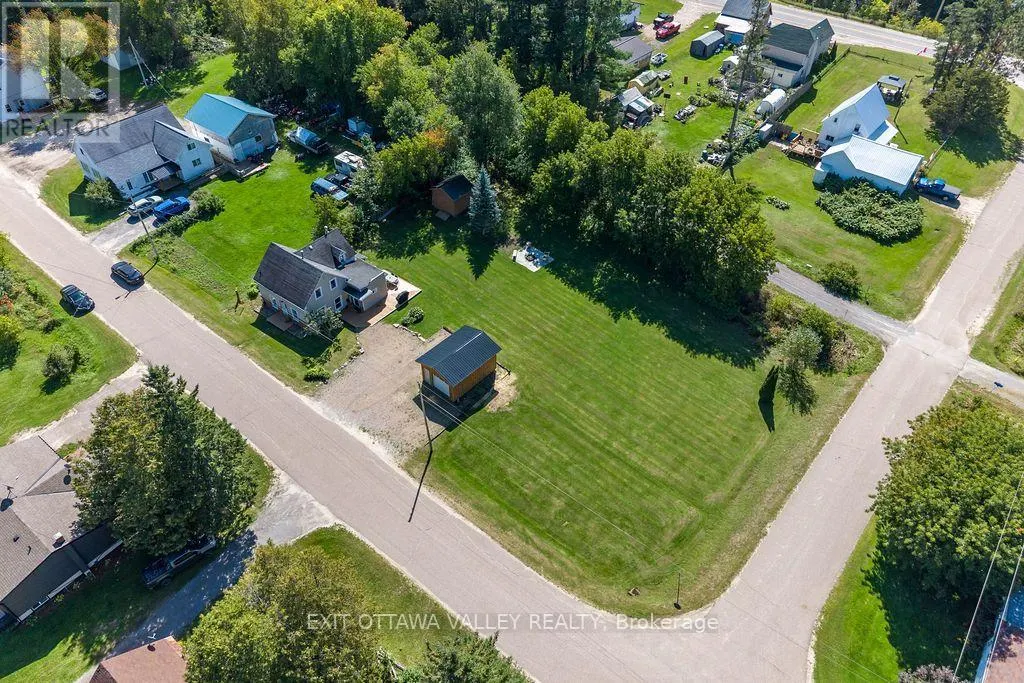 733 CALVIN ROAD