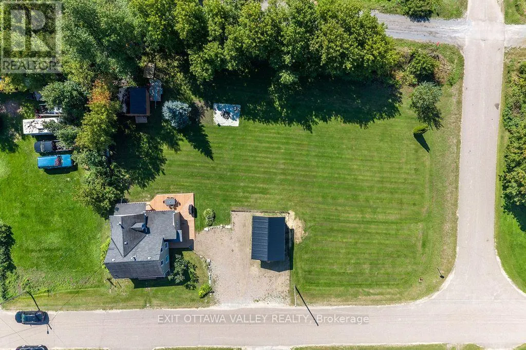 733 CALVIN ROAD