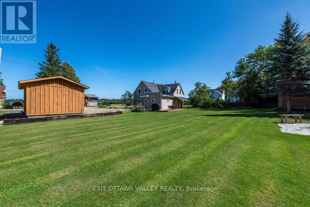 733 CALVIN ROAD