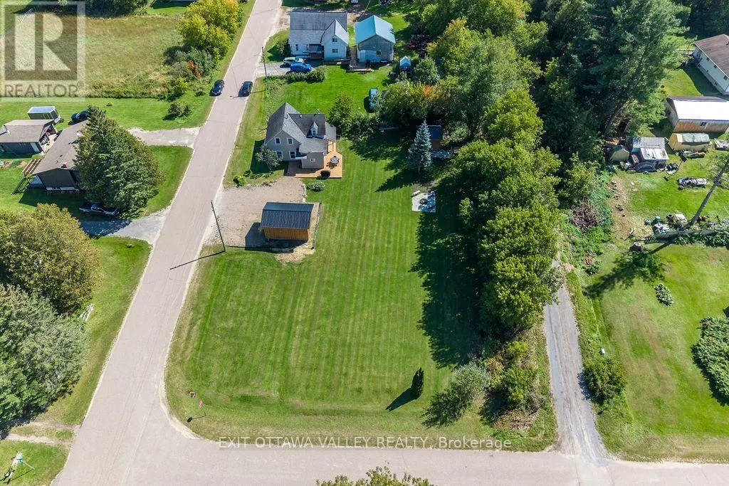733 CALVIN ROAD