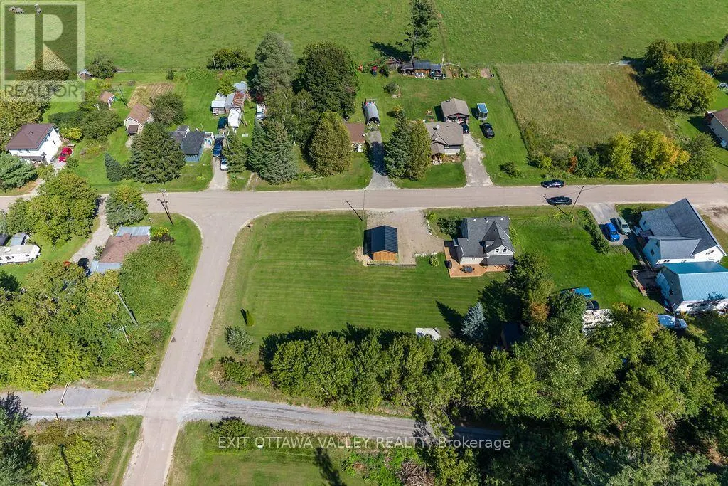 733 CALVIN ROAD