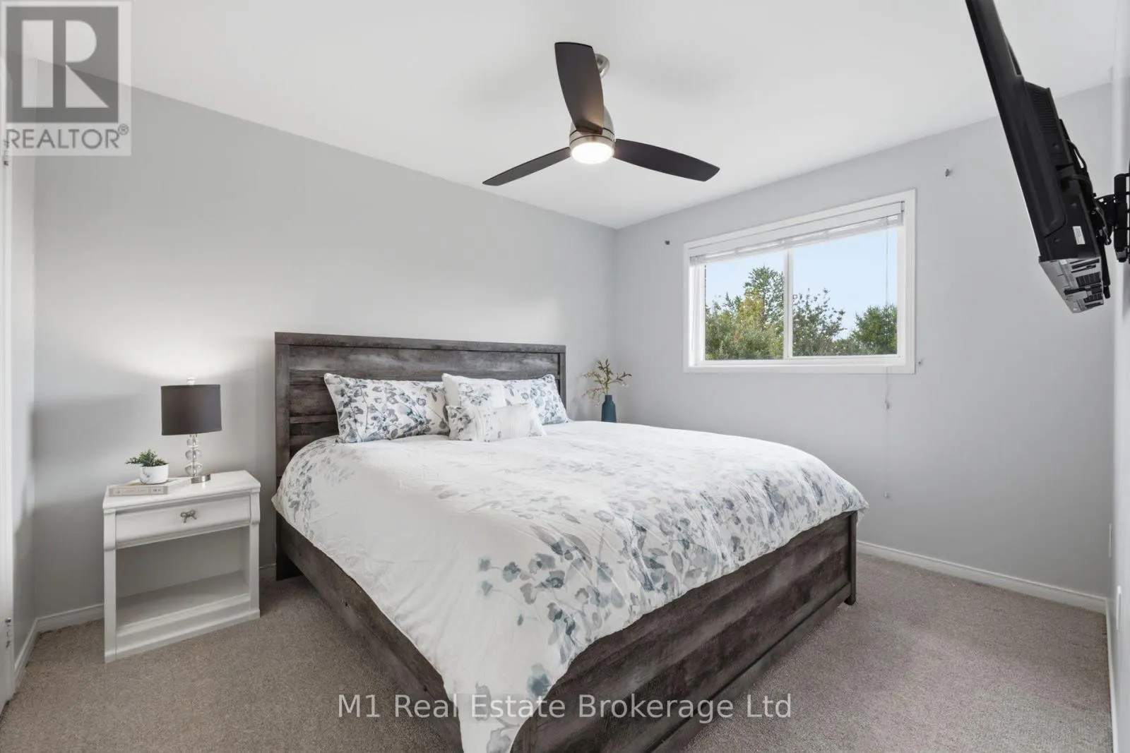 308 DANIEL CRESCENT