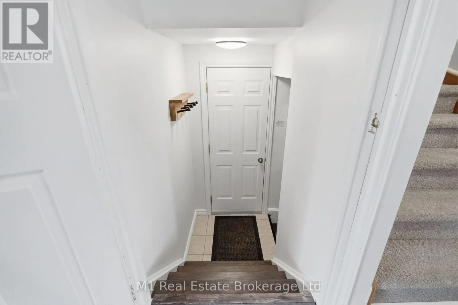 308 DANIEL CRESCENT