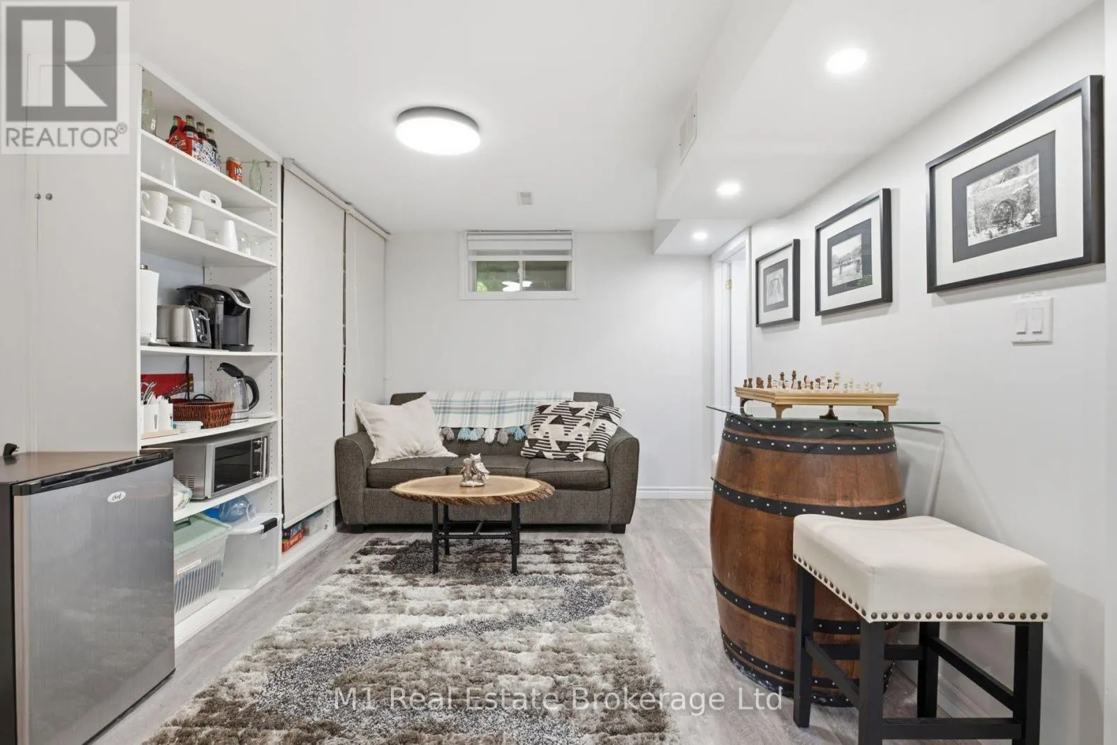 308 DANIEL CRESCENT