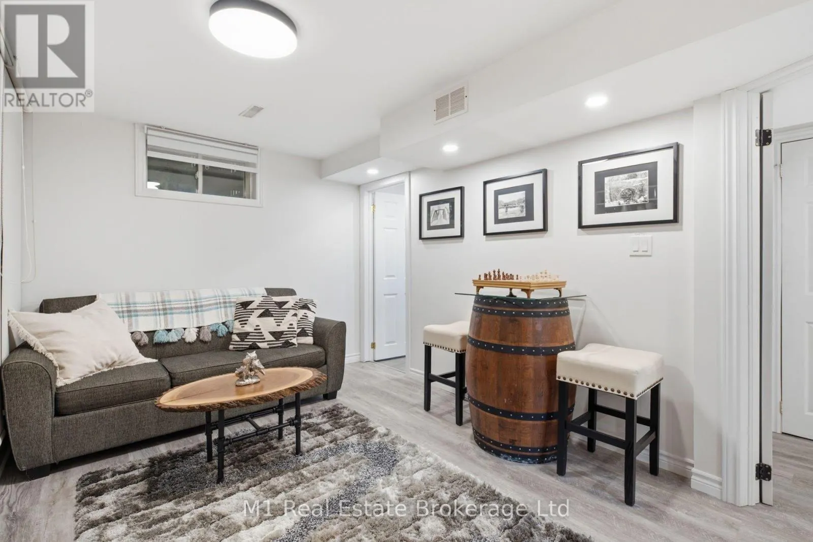 308 DANIEL CRESCENT