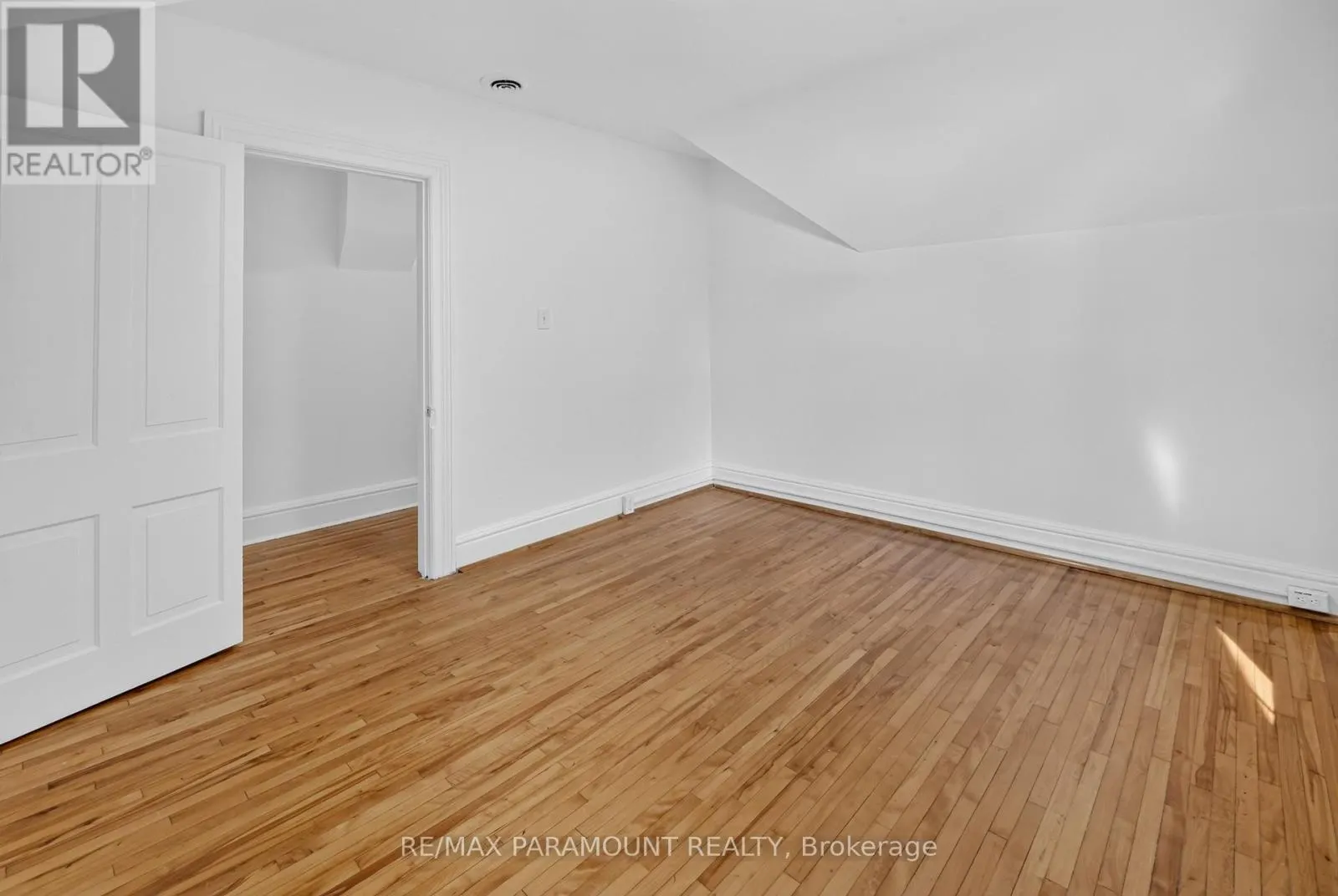 83 CONCESSION STREET