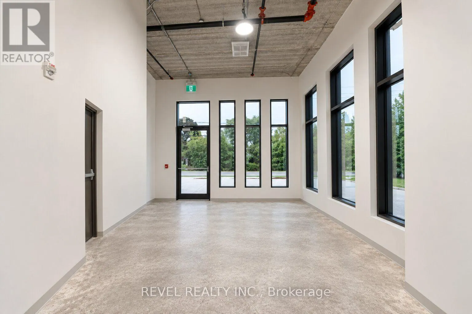 A - 4390 HILLVIEW DRIVE