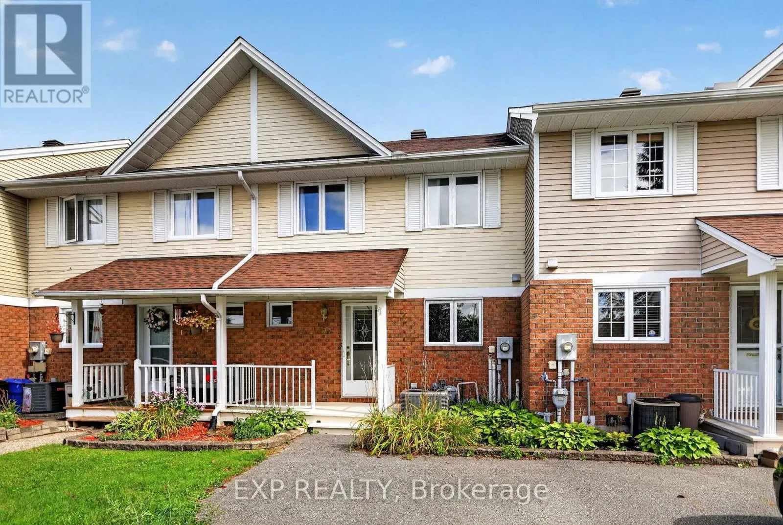 122 LAURIER STREET