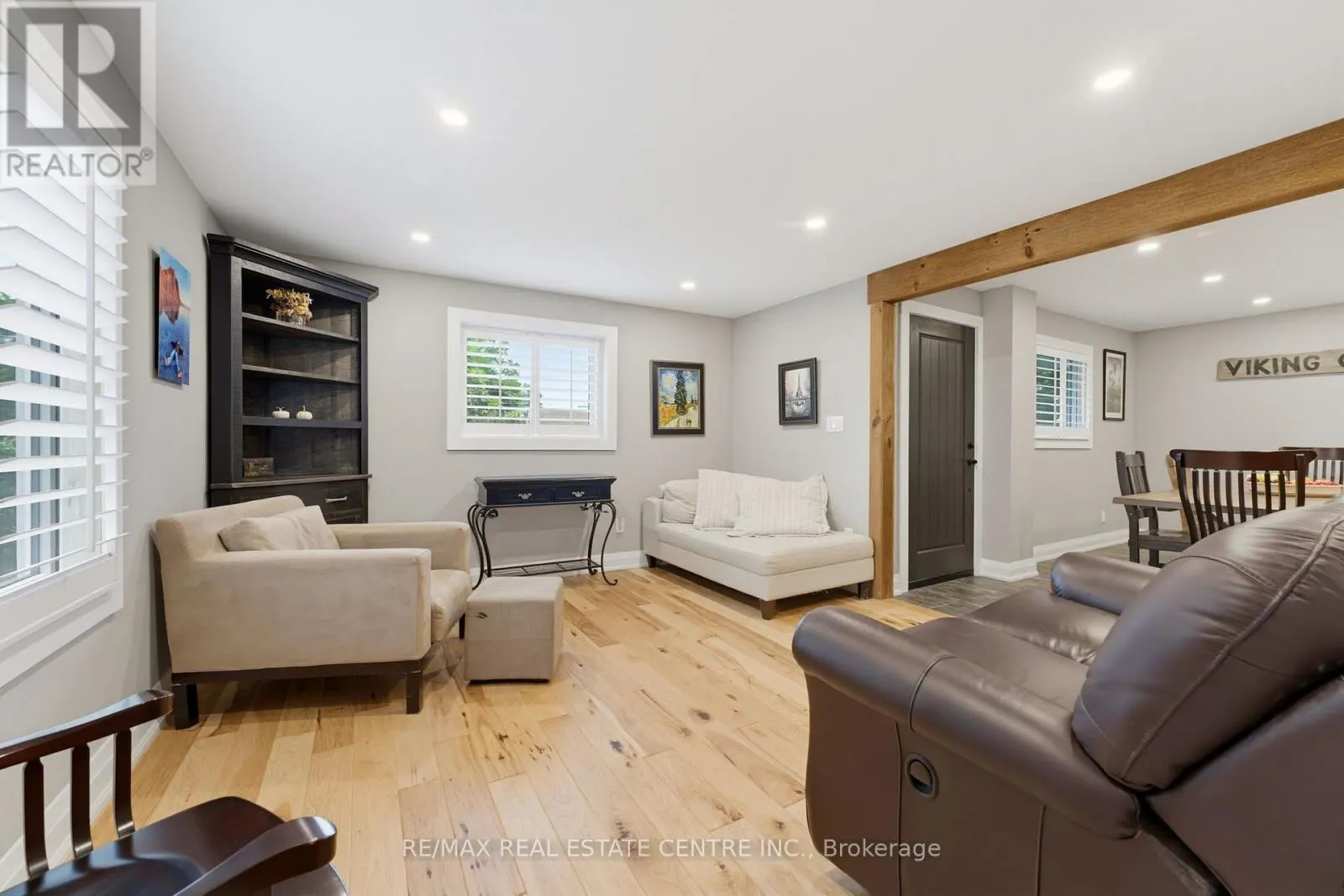 15 FIRST STREET S