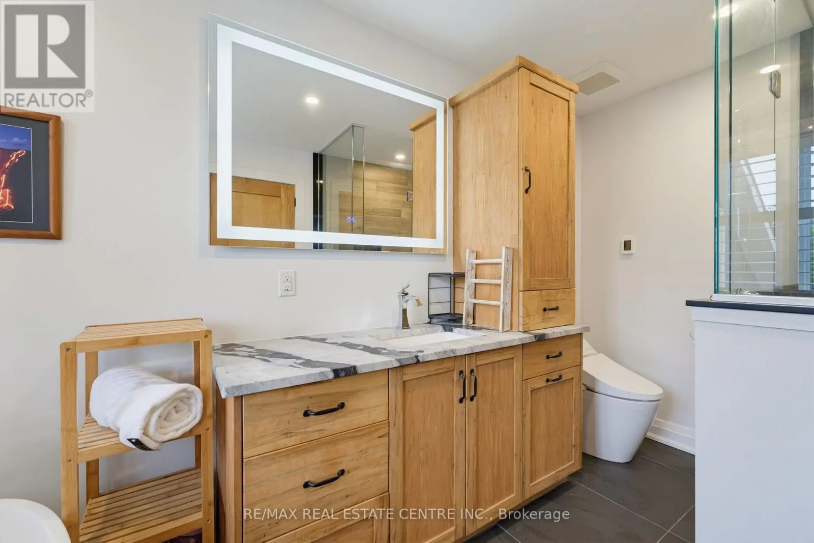 15 FIRST STREET S