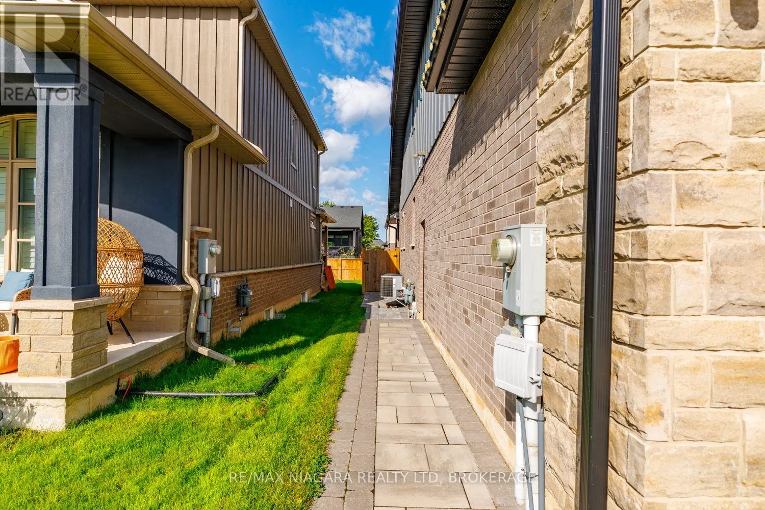 3603 CANFIELD CRESCENT