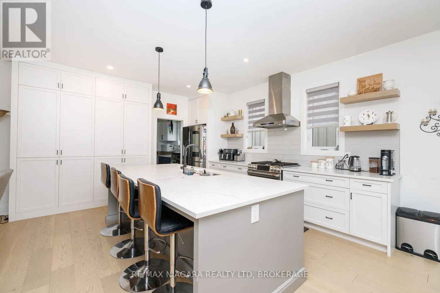 3603 CANFIELD CRESCENT