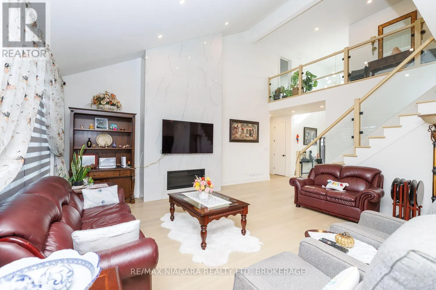3603 CANFIELD CRESCENT