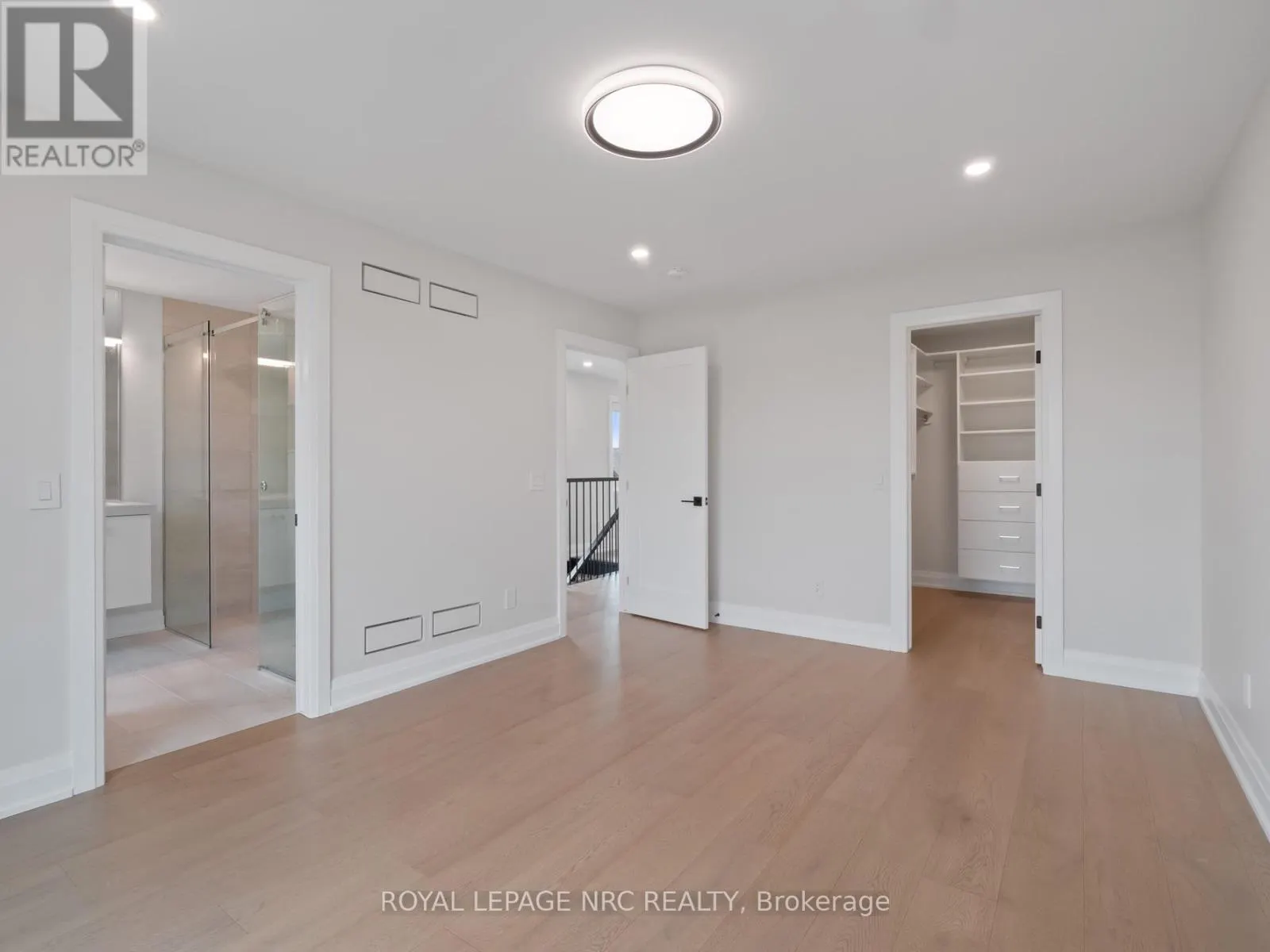 100 MOODY STREET