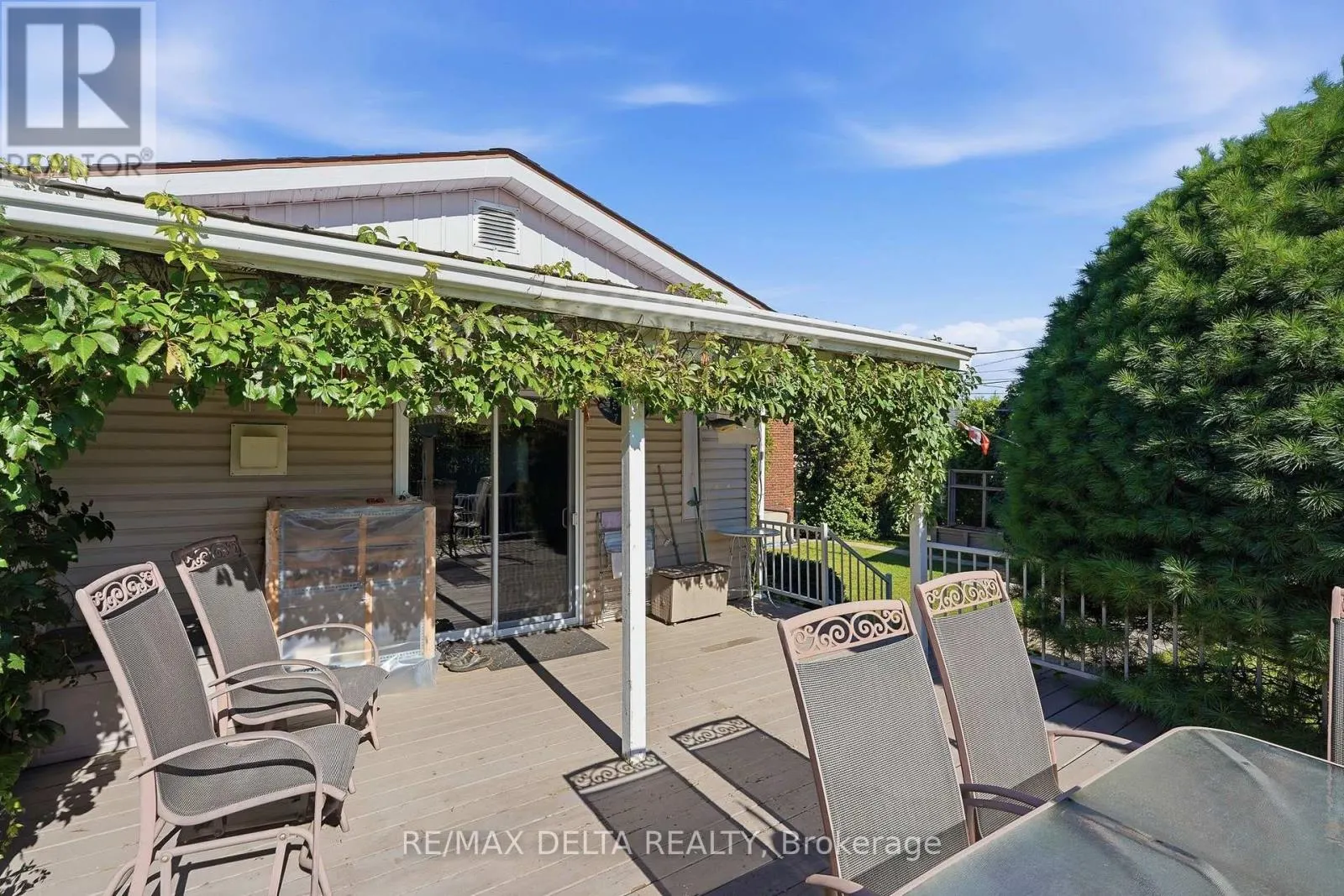 583 THERIAULT STREET
