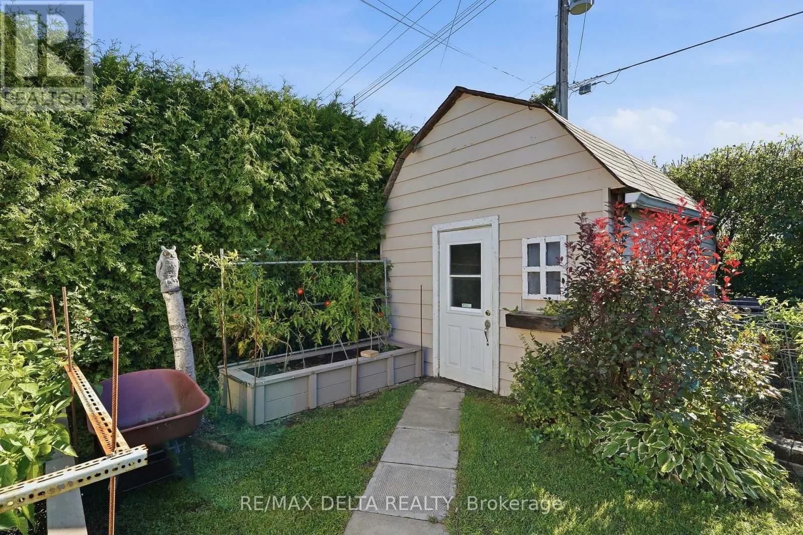 583 THERIAULT STREET