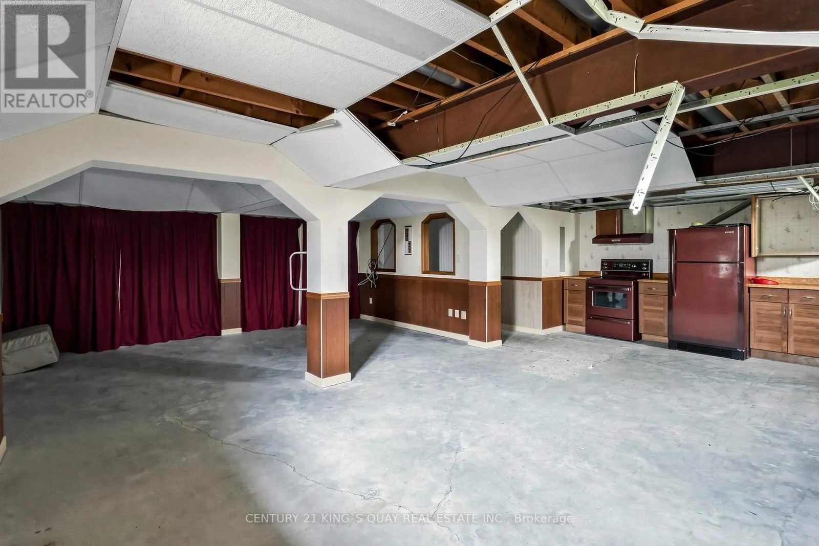 296 DARLING ROAD