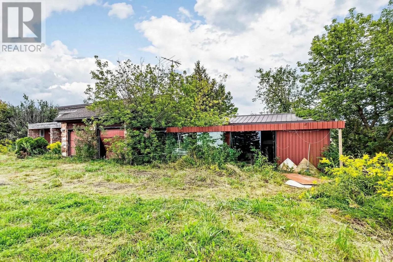 296 DARLING ROAD