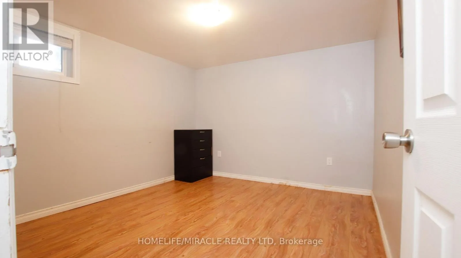 18 CLEARVIEW DRIVE