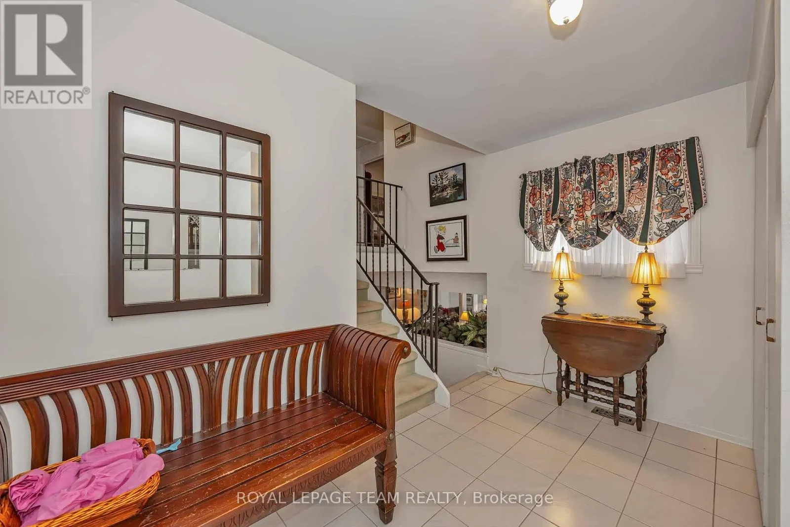 1174 BONNIE CRESCENT