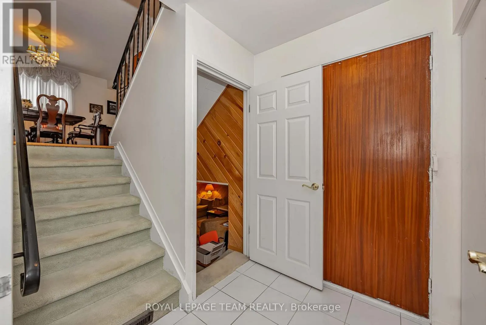 1174 BONNIE CRESCENT