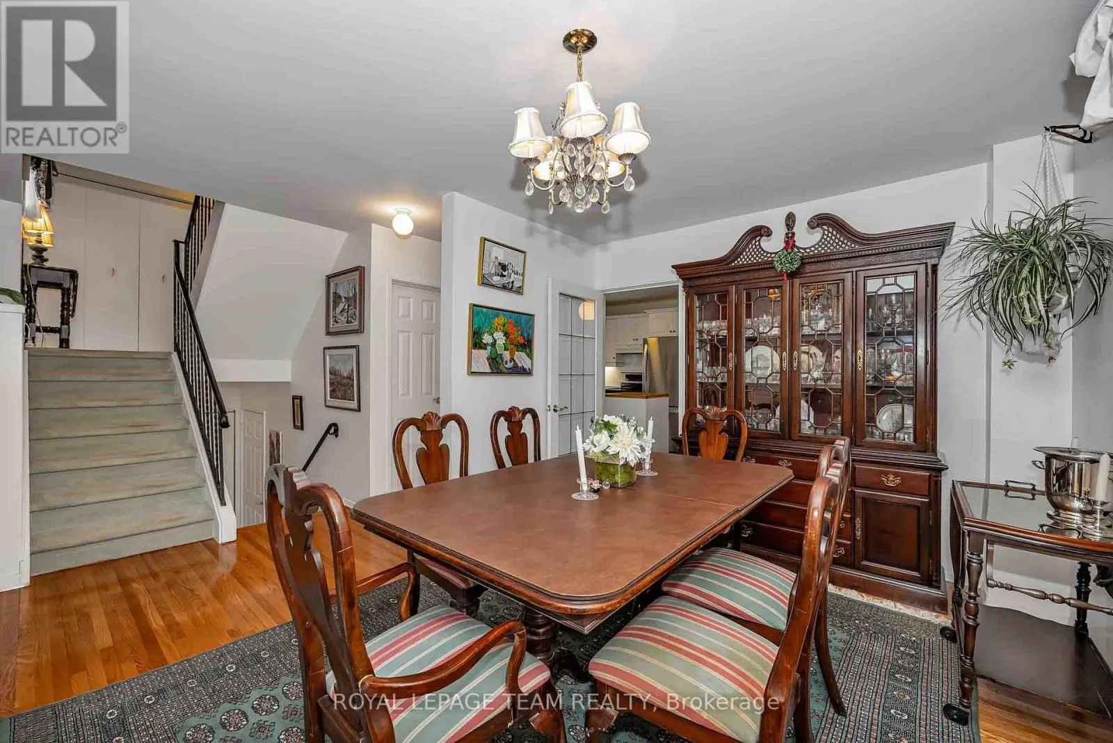 1174 BONNIE CRESCENT