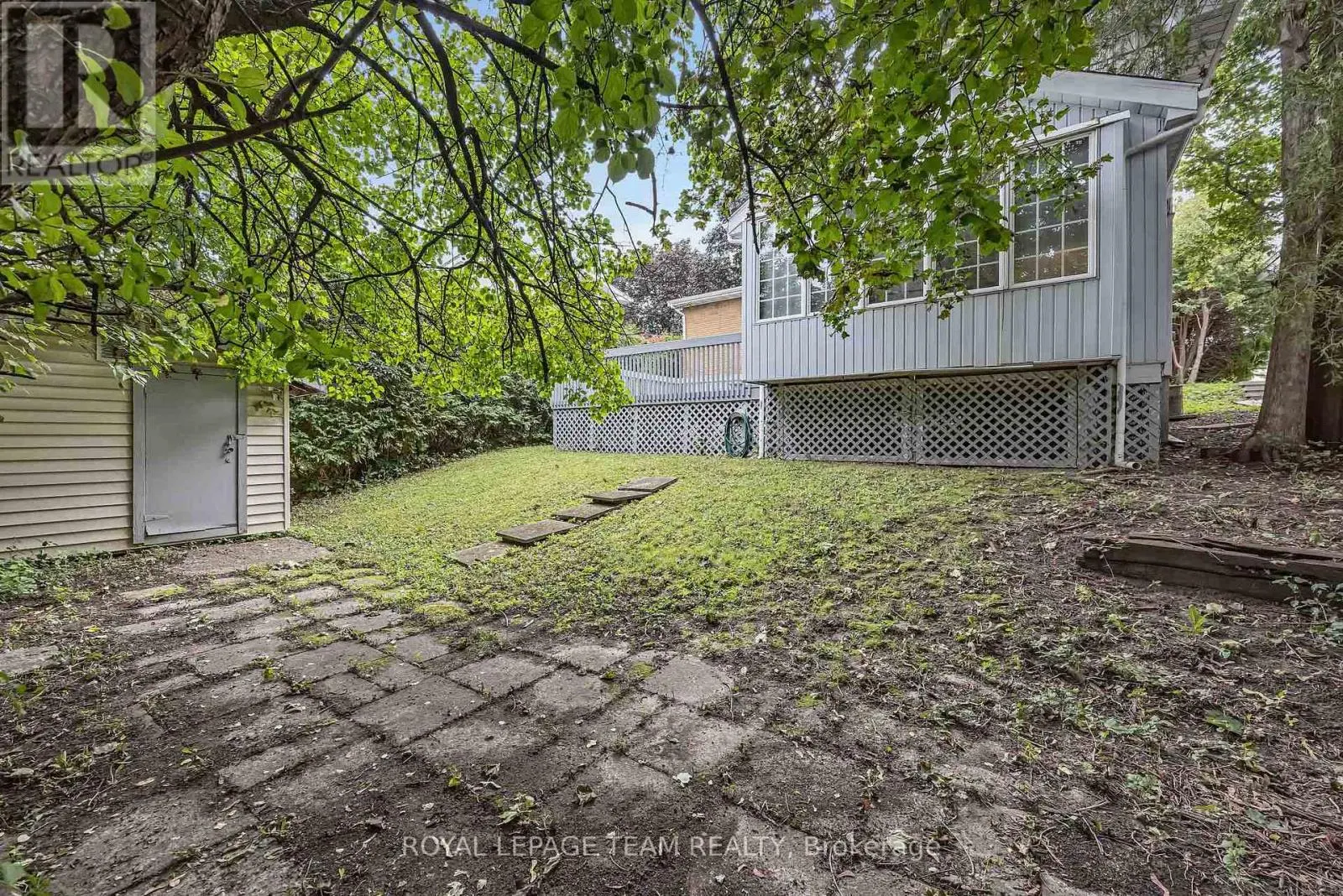 1174 BONNIE CRESCENT