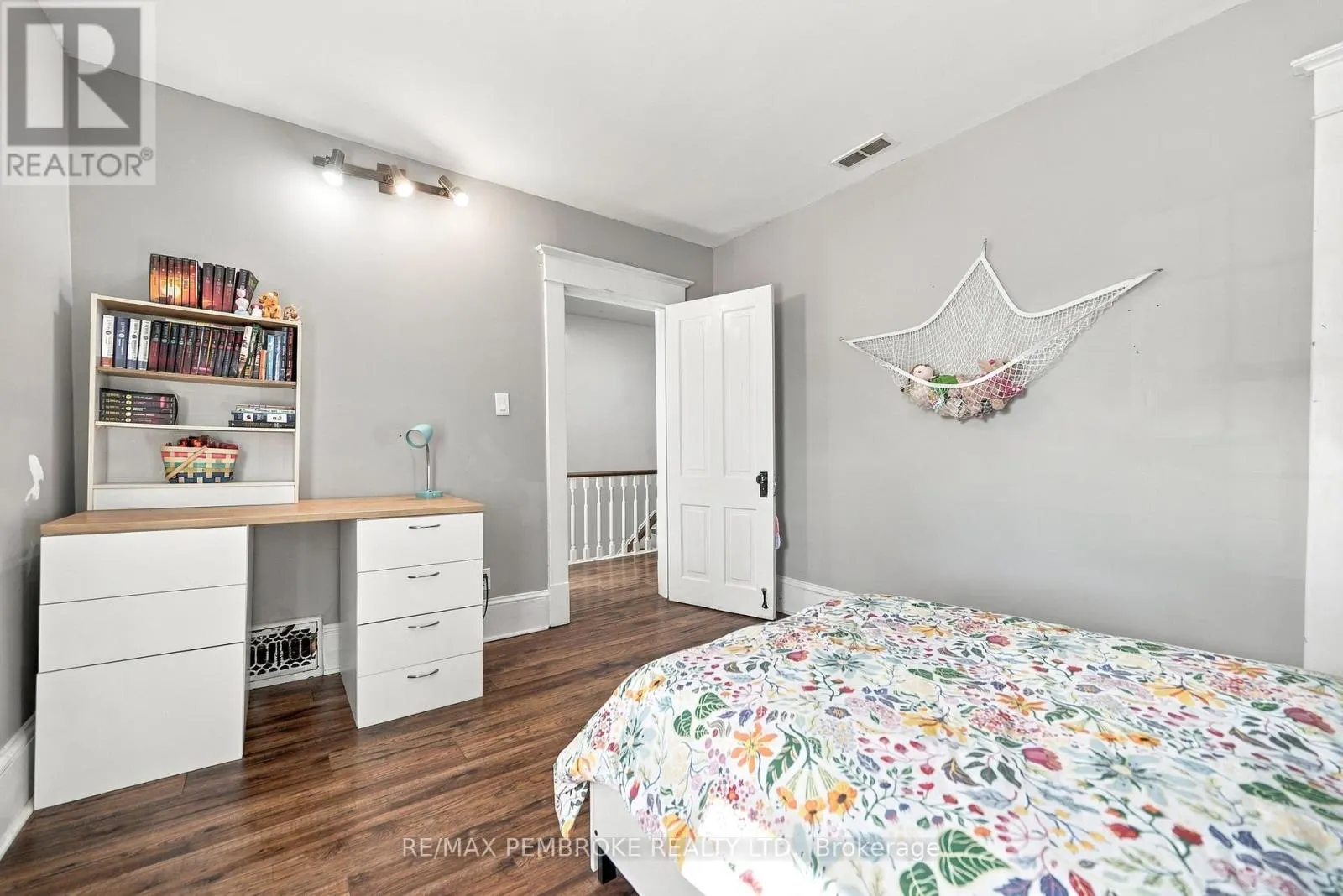 296 FIRST AVENUE N