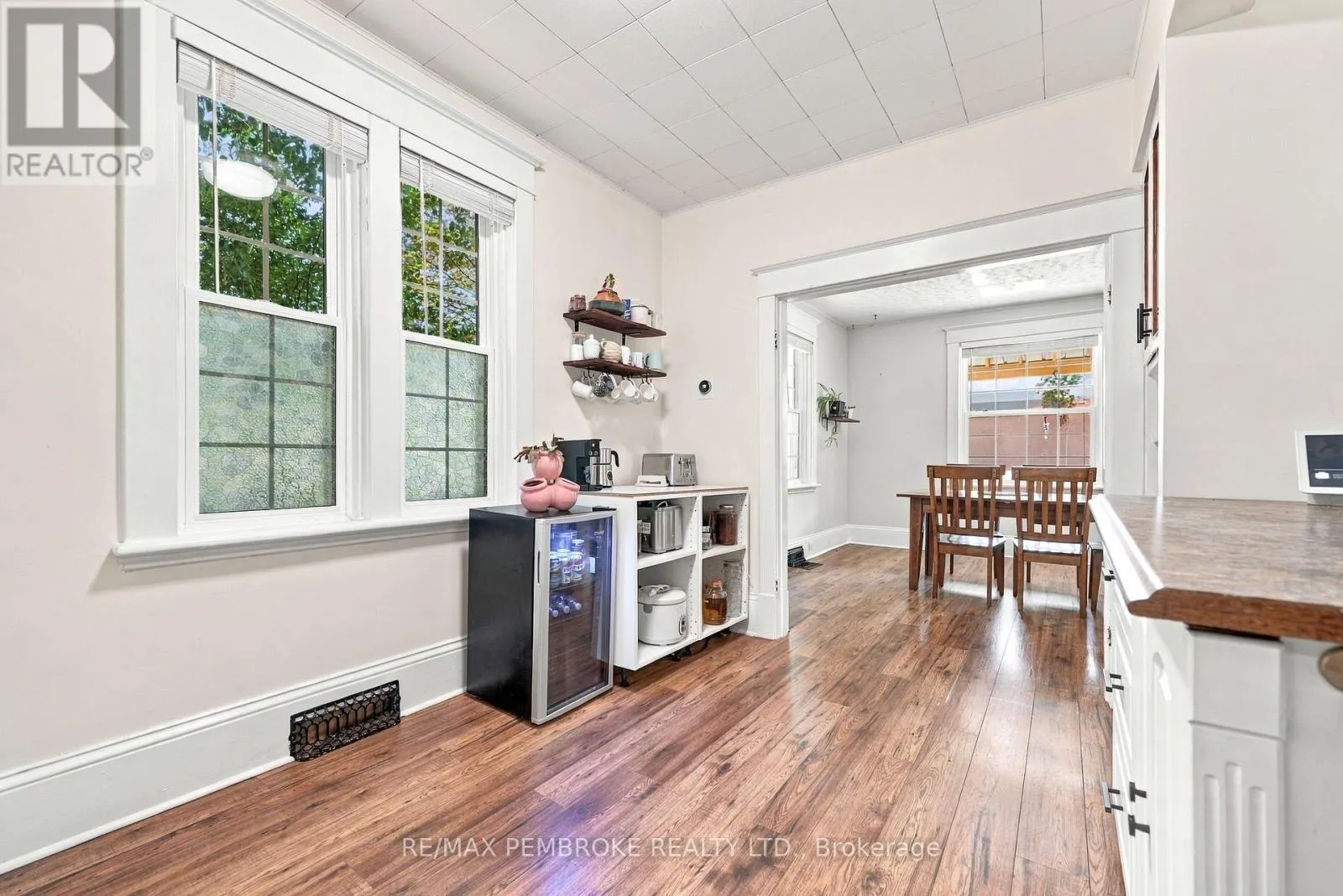 296 FIRST AVENUE N