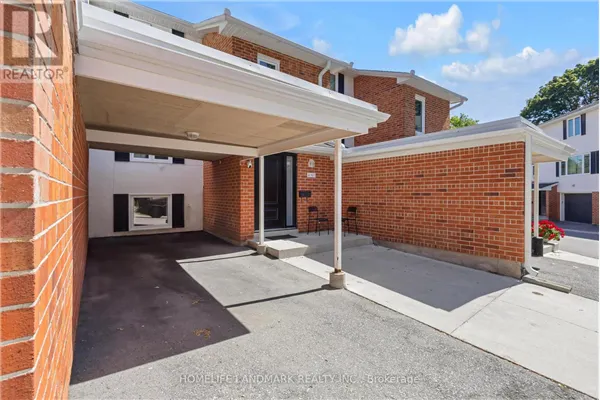 2 - 427 KEATS WAY