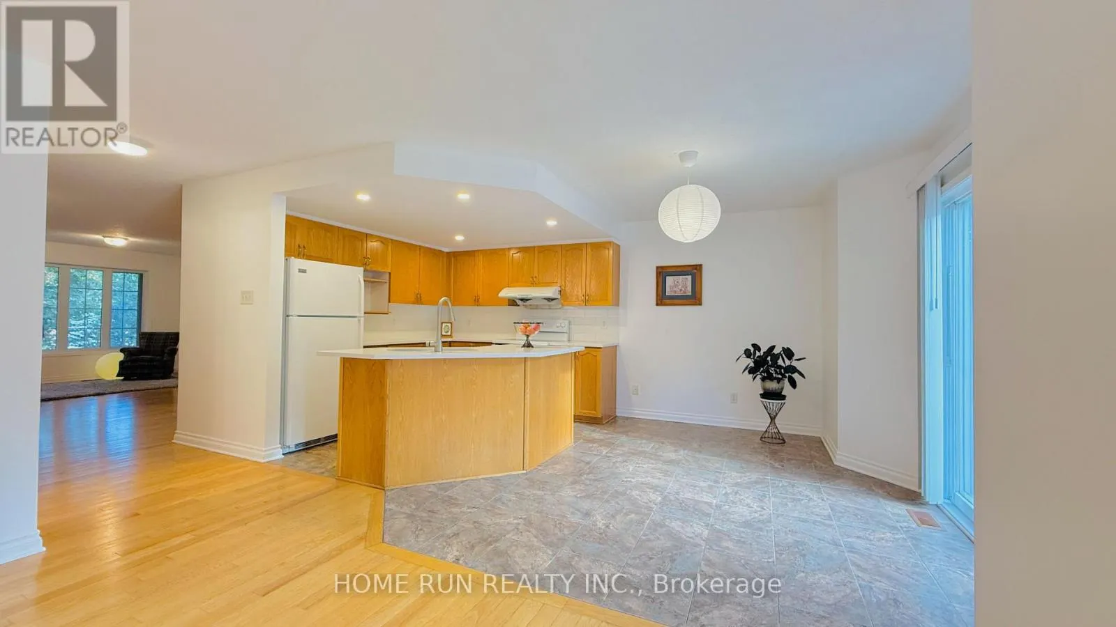 41 BRECHIN CRESCENT