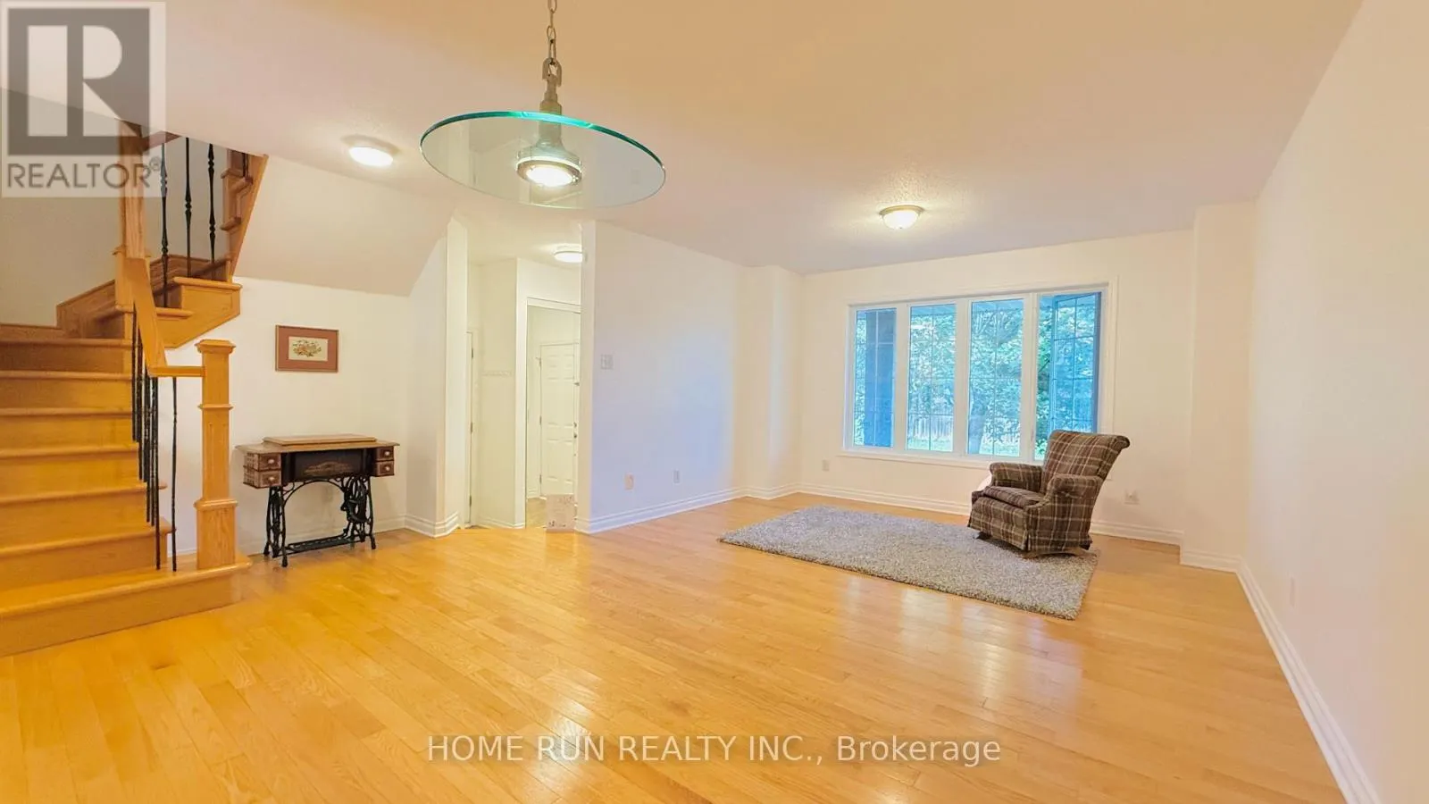 41 BRECHIN CRESCENT