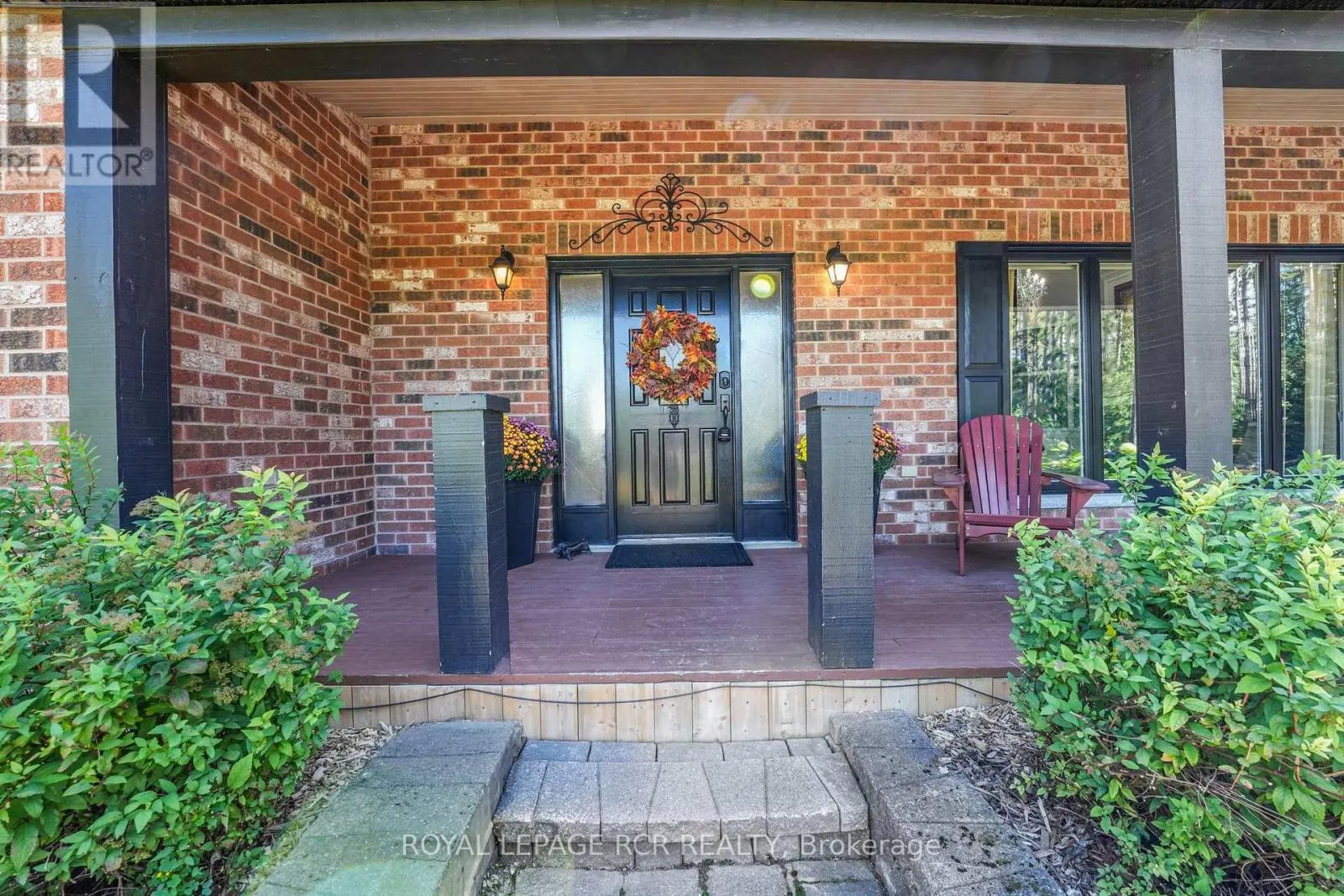2 PINE RIDGE ROAD