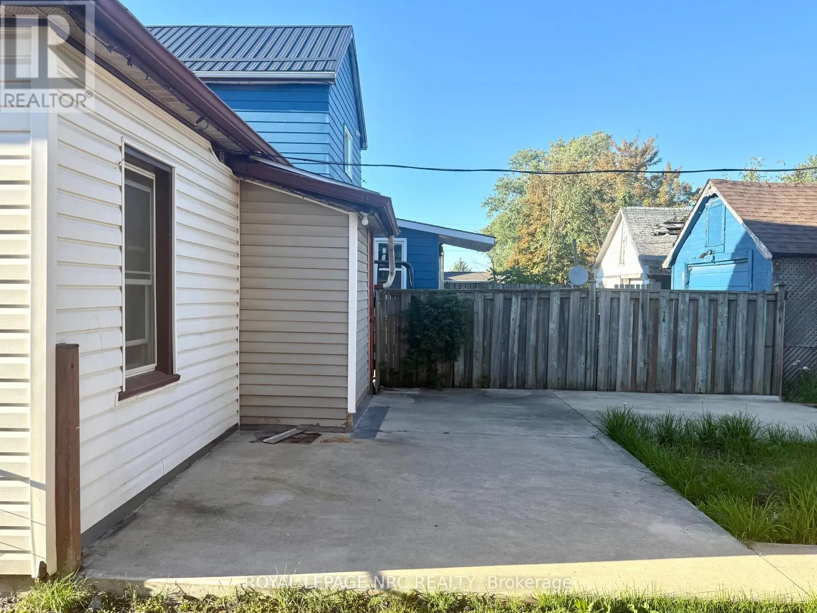 37 WRIGHT STREET